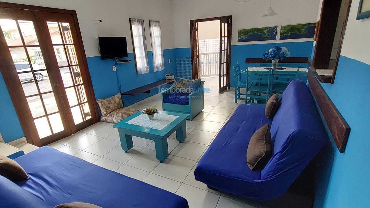 Casa para alquiler de vacaciones em Caraguatatuba (Massaguaçu)