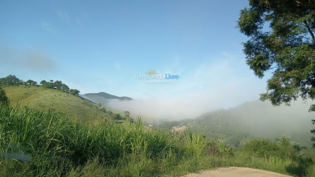 Granja para alquiler de vacaciones em São Luiz do Paraitinga (Barra de Cima)