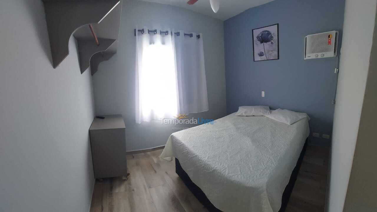 Apartamento para aluguel de temporada em Ubatuba (Praia Grande)