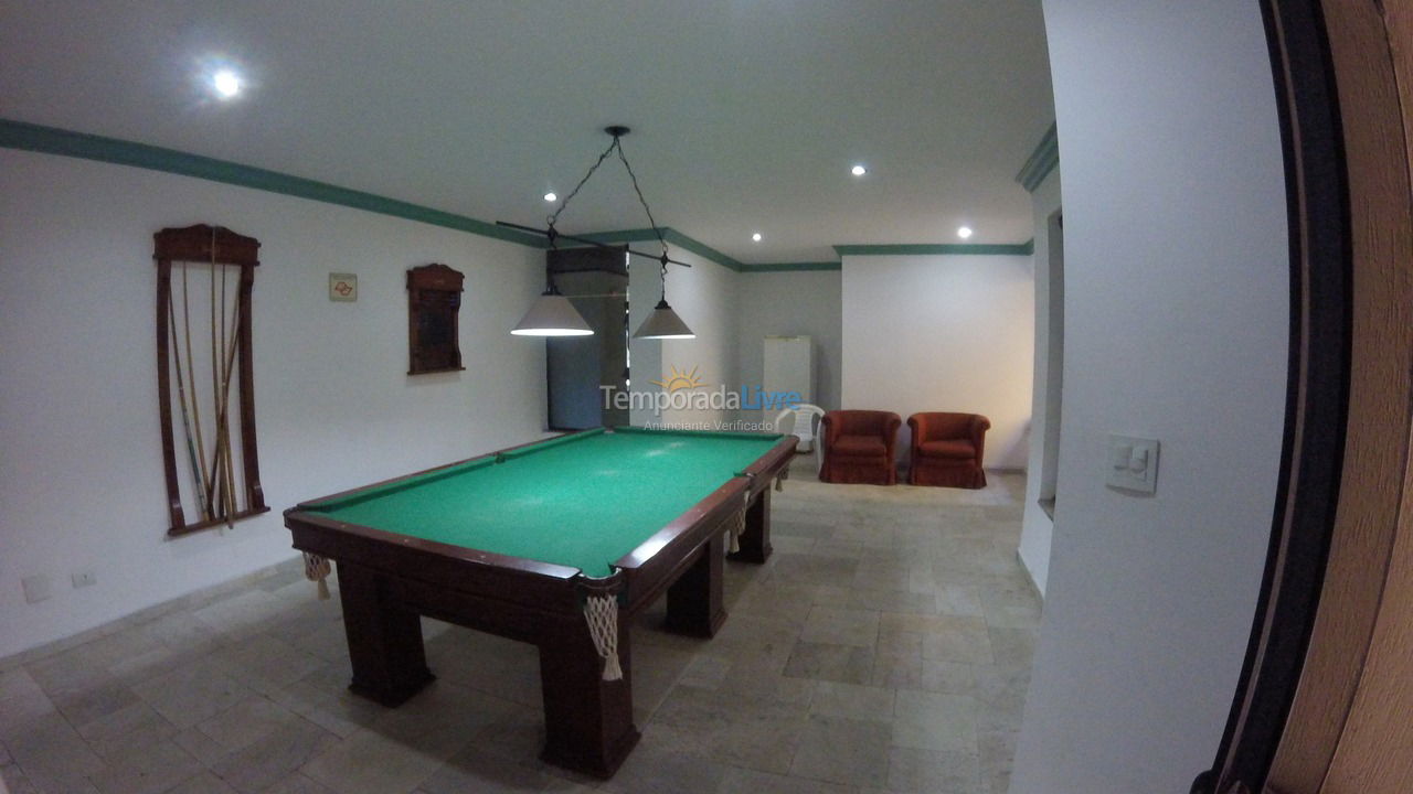 Apartment for vacation rental in Guarujá (Enseada)