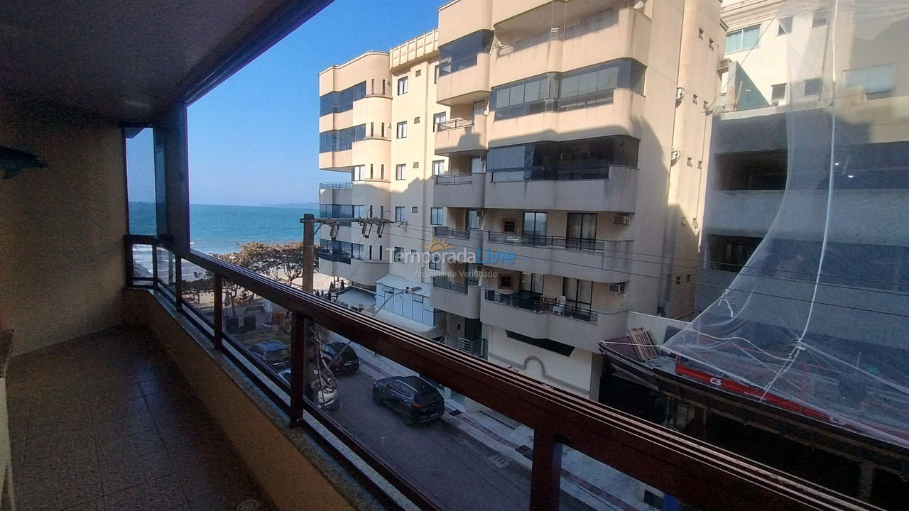 Apartamento para aluguel de temporada em Itapema (Meia Praia)