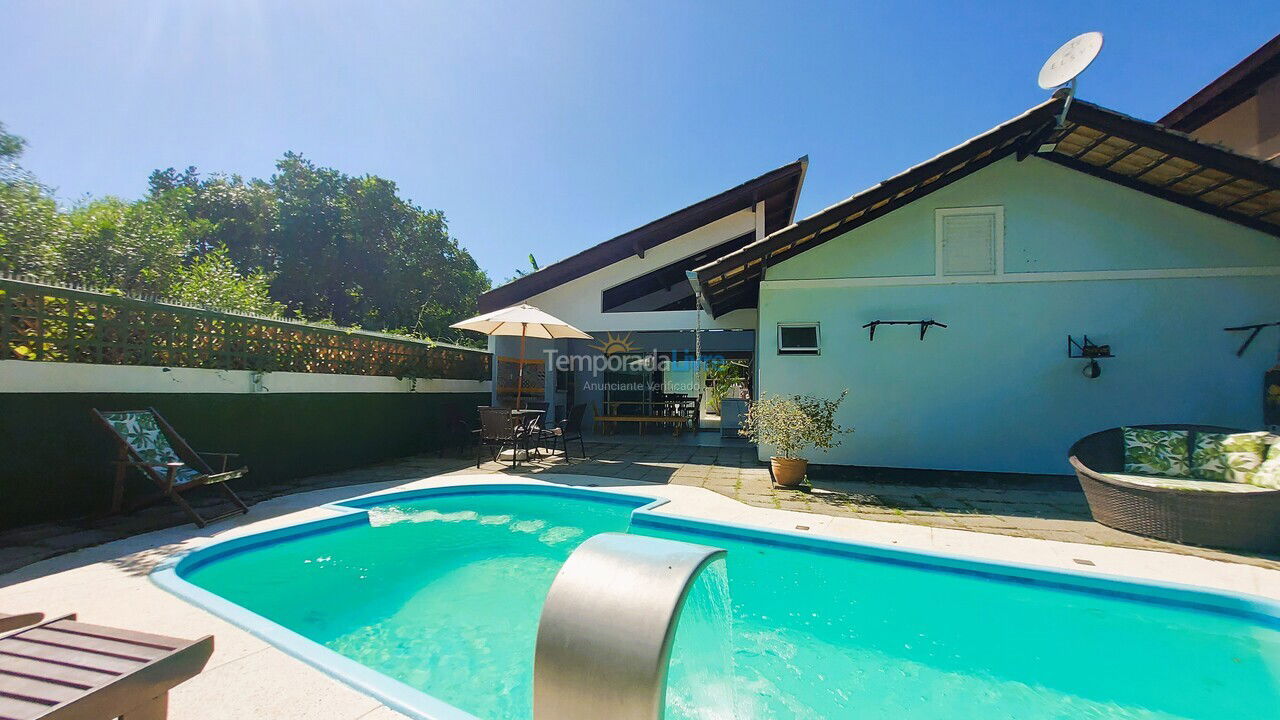 Casa para alquiler de vacaciones em Bombinhas (Mariscal)