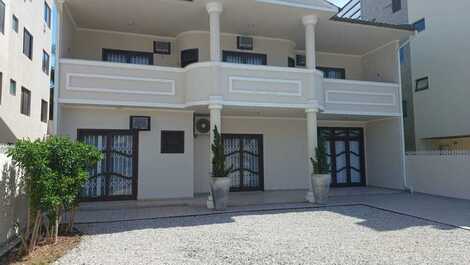 House for rent in Florianopolis - Canasvieiras