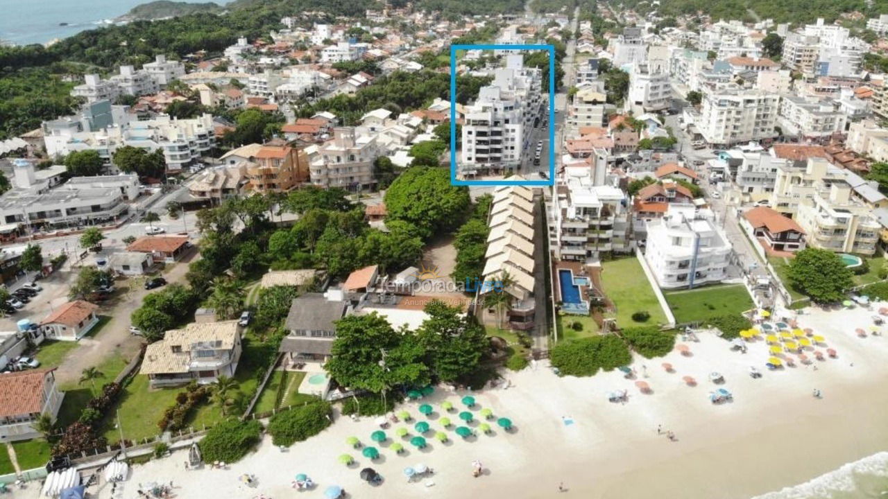 Apartment for vacation rental in Bombinhas (Praia de Bombinhas)