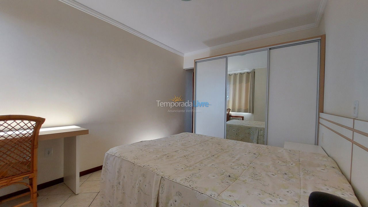 Apartment for vacation rental in Bombinhas (Praia de Bombinhas)