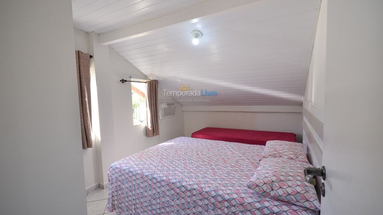 Apartamento para alquiler de vacaciones em Bombinhas (Praia de Bombas)