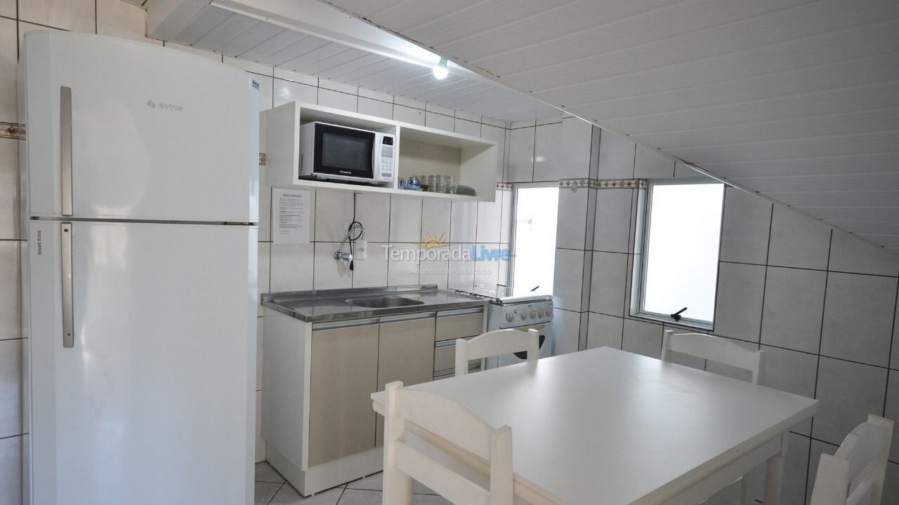 Apartamento para alquiler de vacaciones em Bombinhas (Praia de Bombas)