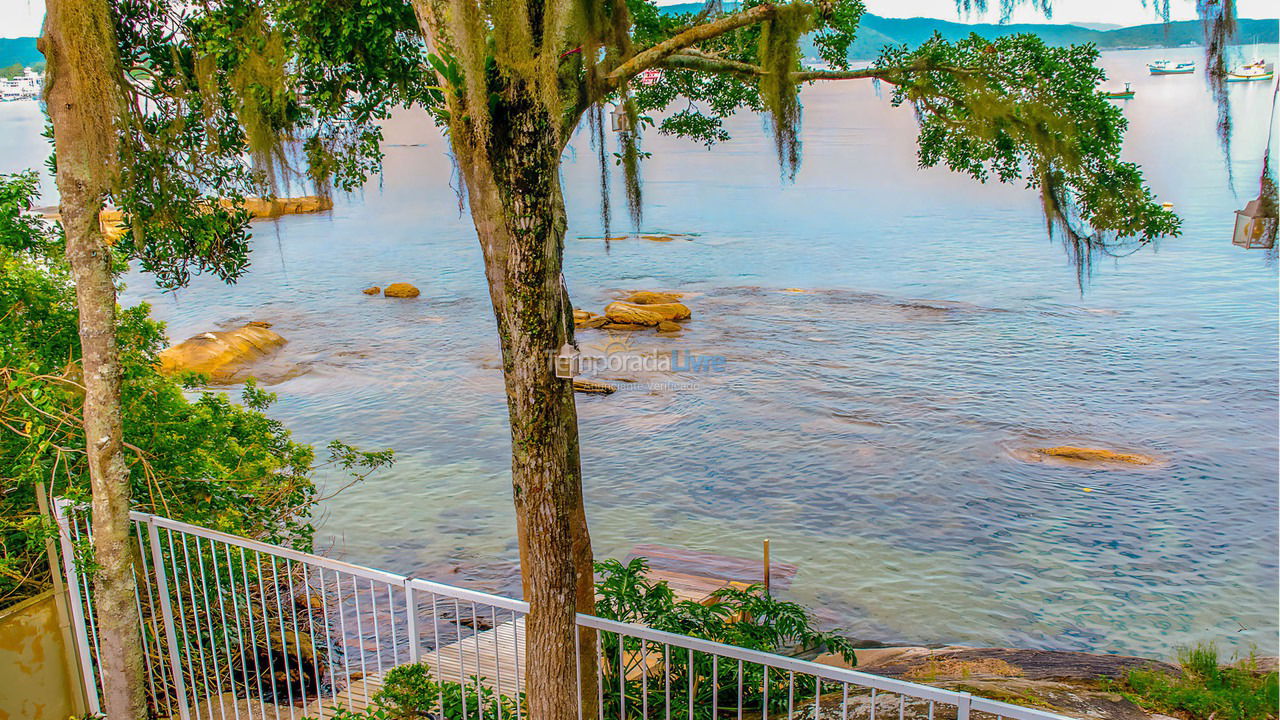 Casa para alquiler de vacaciones em Bombinhas (Praia da Lagoinha)