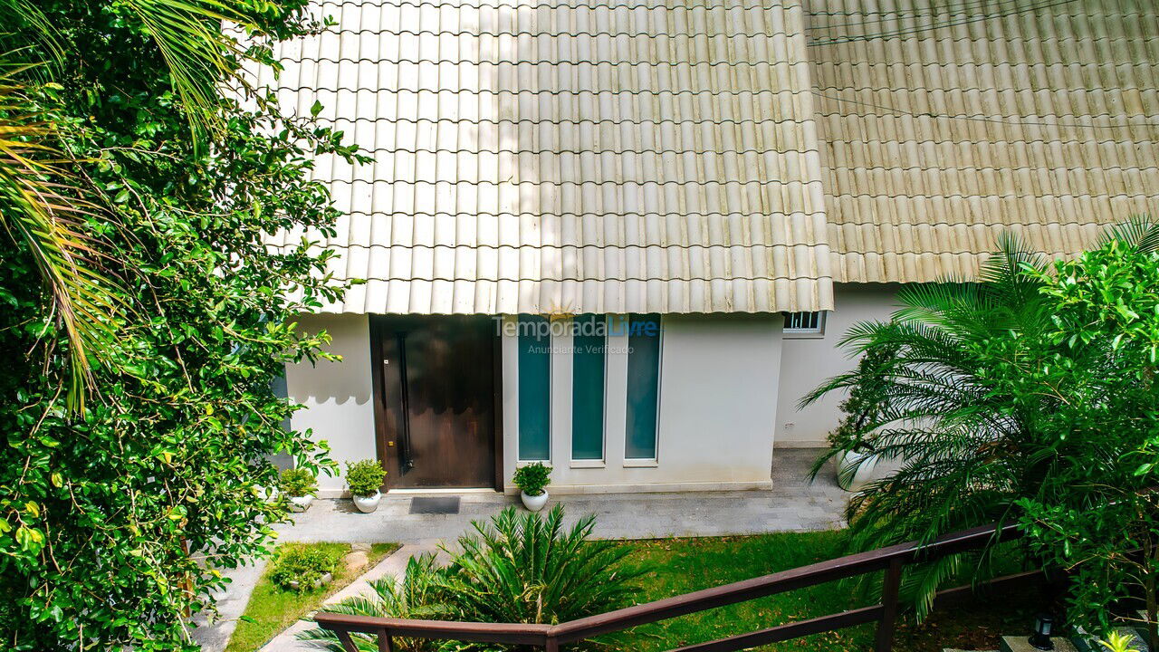 Casa para aluguel de temporada em Bombinhas (Praia da Lagoinha)