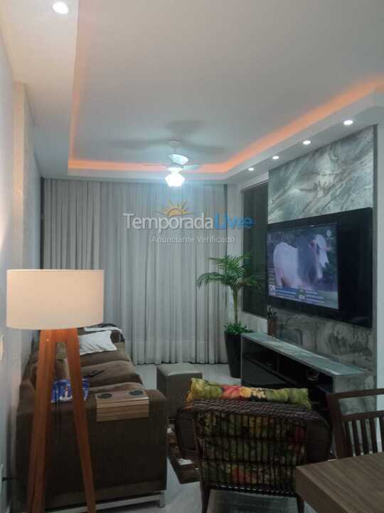 Apartamento para aluguel de temporada em Itapema (Meia Praia)