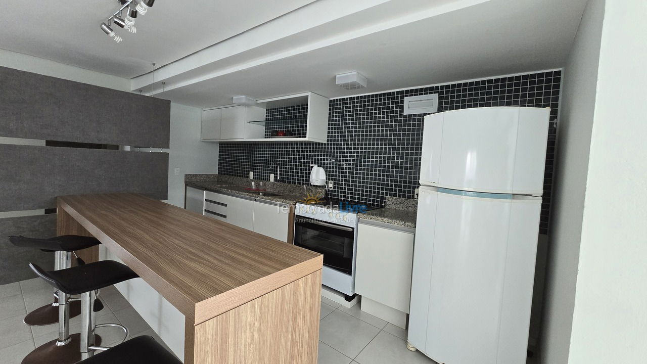 Apartamento para aluguel de temporada em Florianopolis (Praia dos Ingleses)