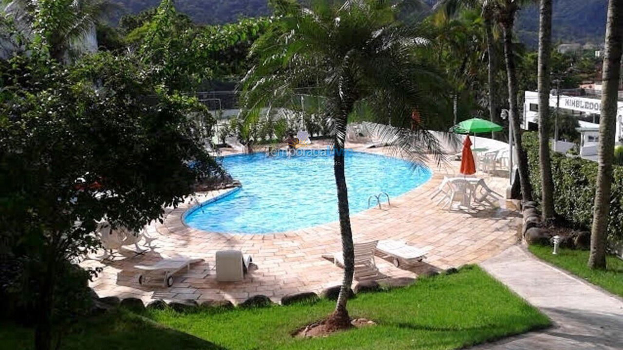 Apartment for vacation rental in Ubatuba (Praia das Toninhas)