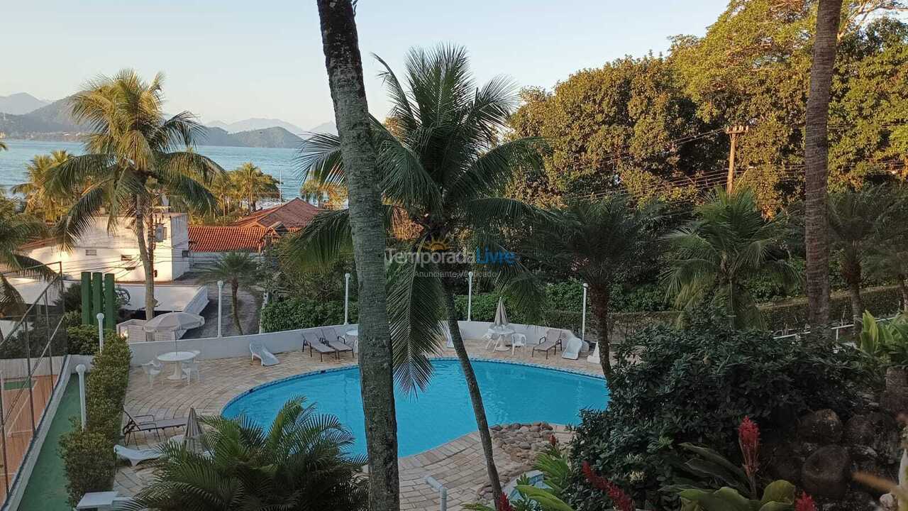 Apartment for vacation rental in Ubatuba (Praia das Toninhas)