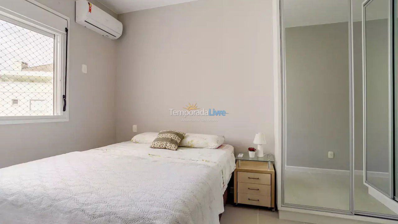 Apartamento para aluguel de temporada em Florianopolis (Praia dos Ingleses)