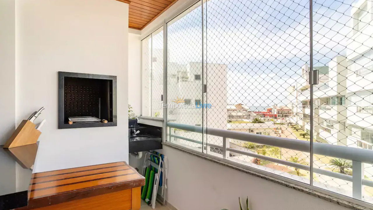 Apartamento para aluguel de temporada em Florianopolis (Praia dos Ingleses)