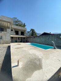 House with pool in Ubatuba Maranduba beach