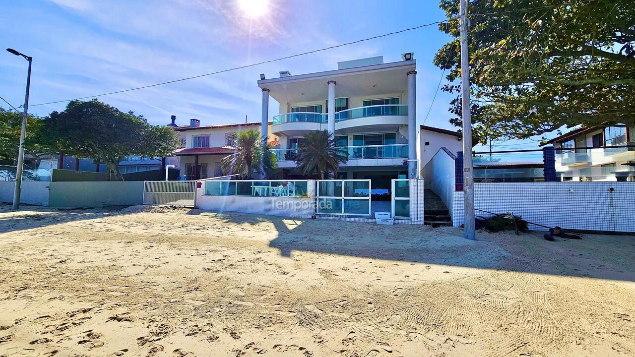 Casa para alquiler de vacaciones em Bombinhas (Canto Grande)
