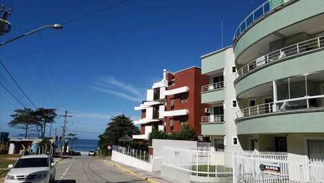 Apartment 50m from Quatro Ilhas Beach with 3 Bedrooms