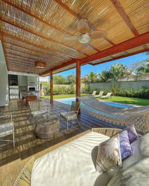 House in Condominium Facing the Sea - Maresias