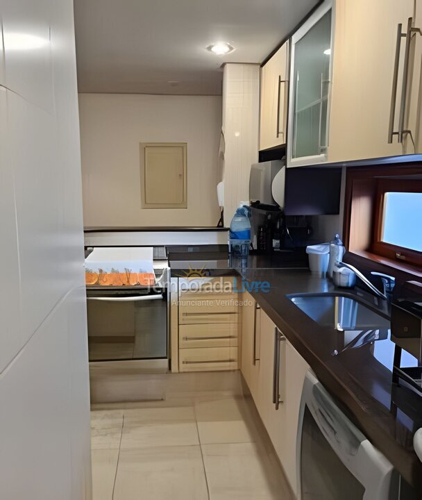 Apartamento para alquiler de vacaciones em Campos do Jordão (Capivari)