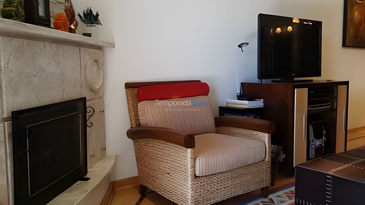 Apartment for vacation rental in Campos do Jordão (Capivari)