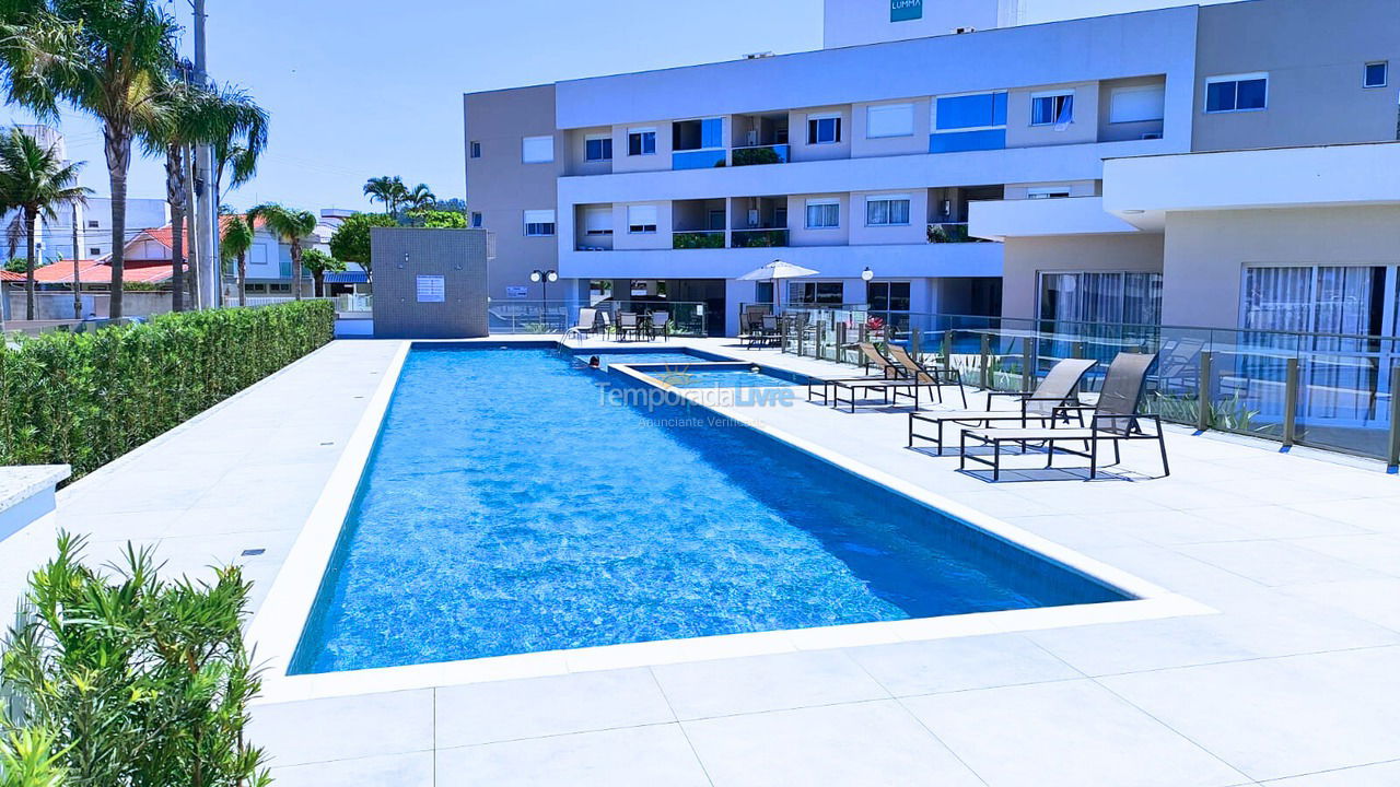 Casa para aluguel de temporada em Florianopolis (Praia dos Ingleses)