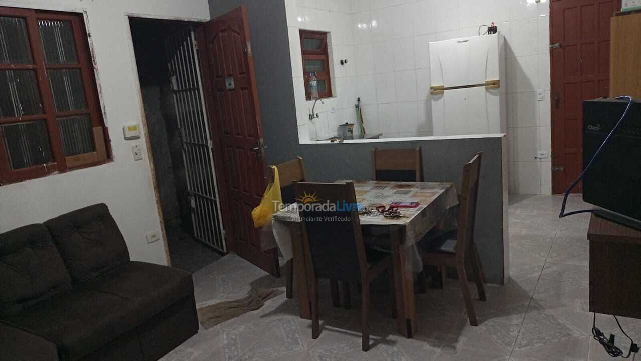 House for vacation rental in Mongaguá (Jardim Columbia)