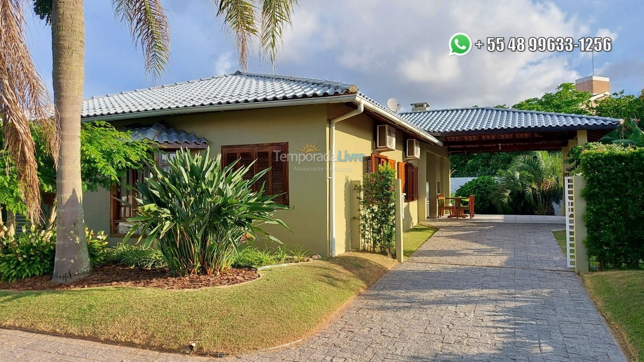 Casa para alquiler de vacaciones em Florianopolis (Praia dos Ingleses)