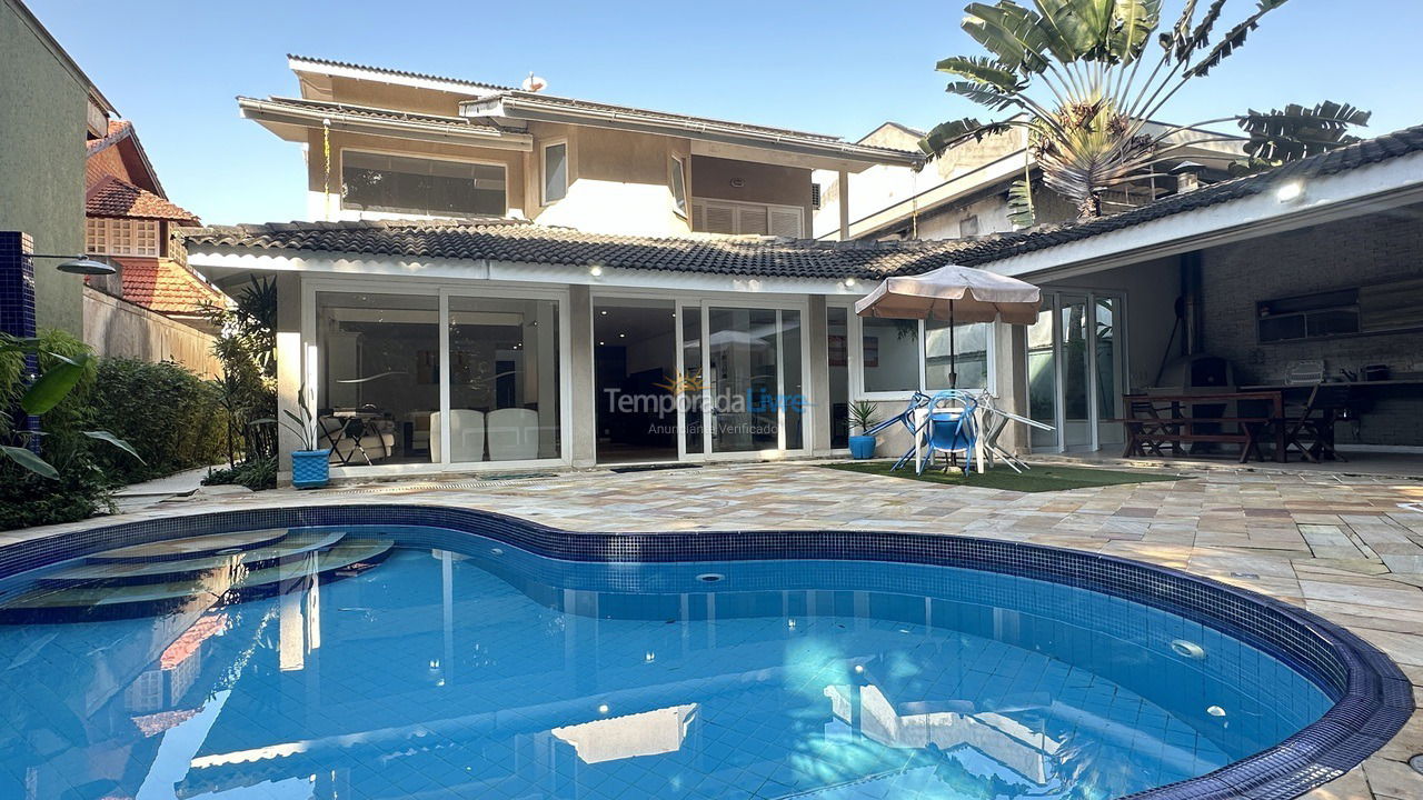 Casa para aluguel de temporada em Bertioga (Riviera de São Lourenço)