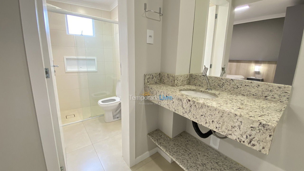 Apartamento para aluguel de temporada em Bombinhas (Canto Grande)