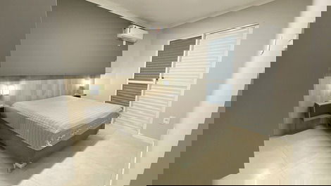 Apartamento 2 dormitórios para 6 pessoas - Praia de Canto Grande
