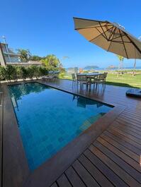 Beautiful House in Front of the Sea on Juquehy Beach - North Coast - SP