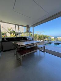 Beautiful House in Front of the Sea on Juquehy Beach - North Coast - SP