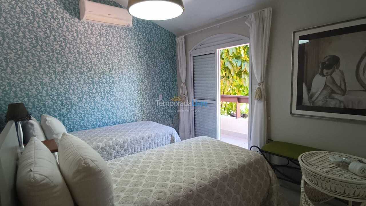 House for vacation rental in São Sebastião (Praia da Baleia)