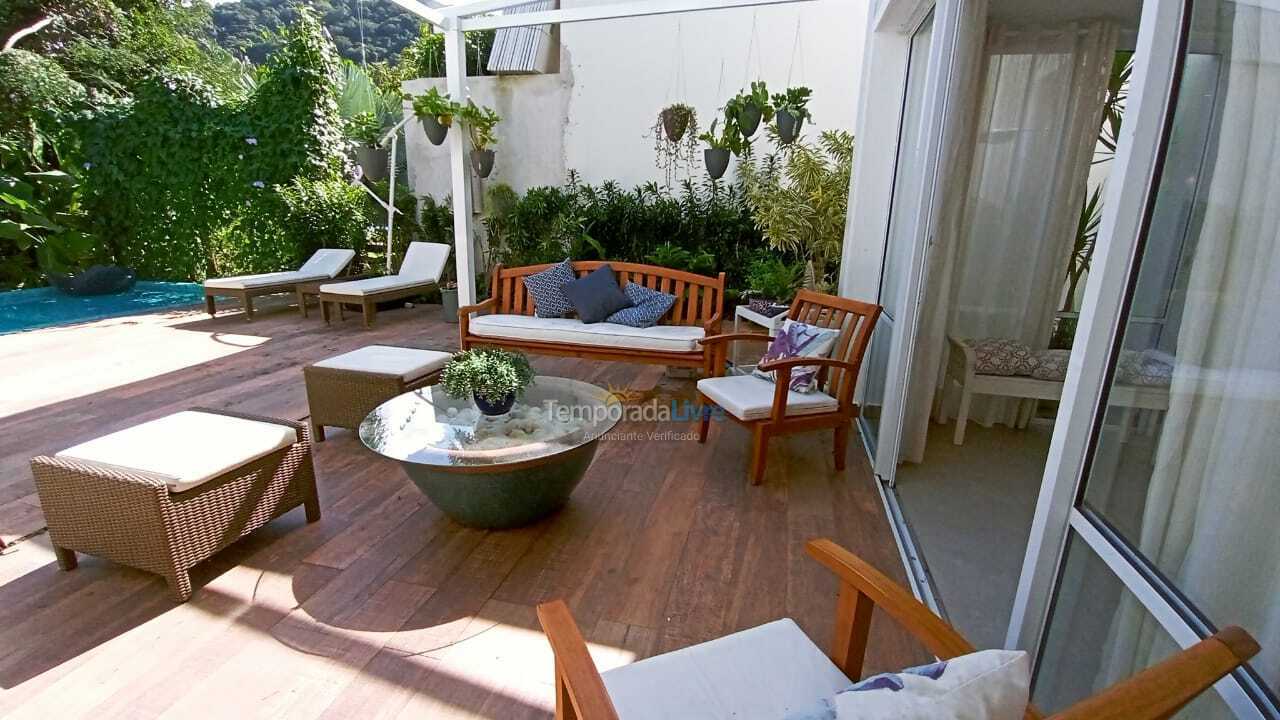 Casa para aluguel de temporada em São Sebastião (Juquehy)