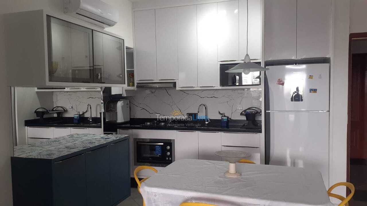 Apartamento para aluguel de temporada em Florianopolis (Praia dos Ingleses)