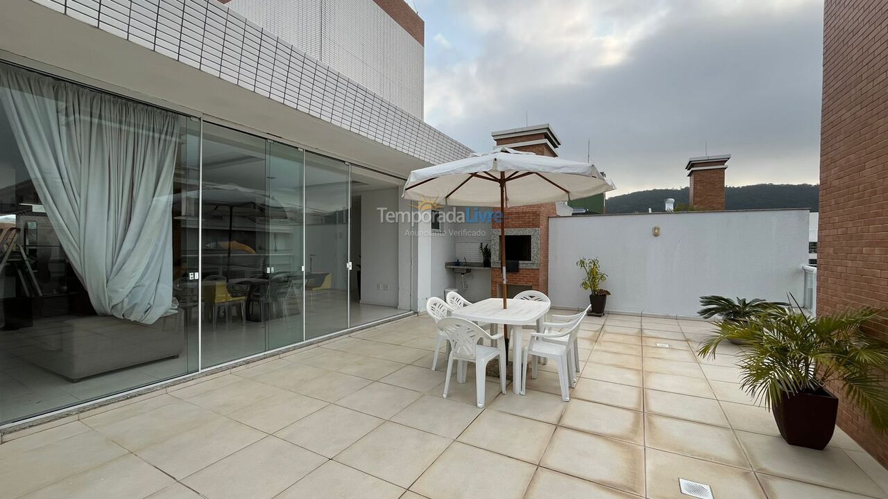 Apartamento para aluguel de temporada em Florianopolis (Praia dos Ingleses)