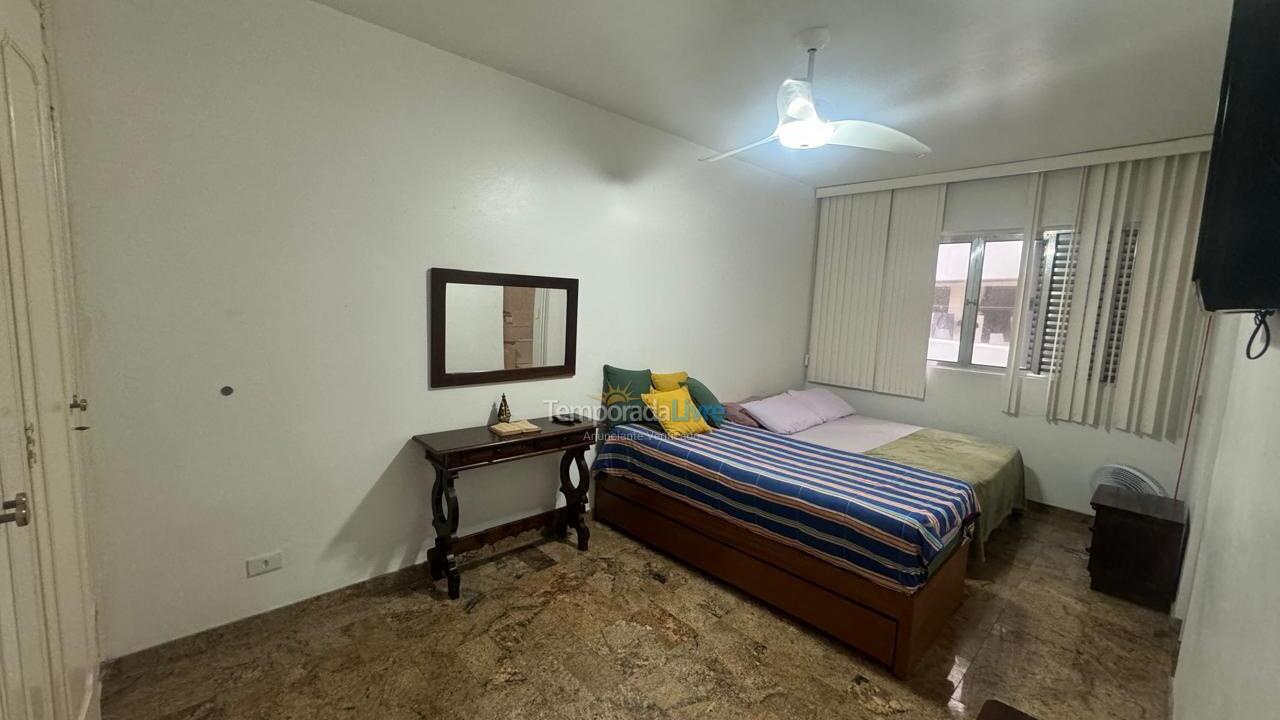 Apartamento para aluguel de temporada em Guarujá (Enseada)