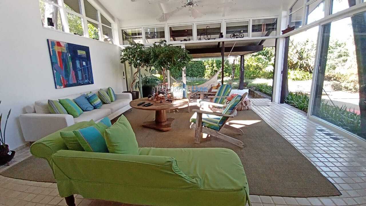 Casa para alquiler de vacaciones em São Sebastião (Praia da Baleia)