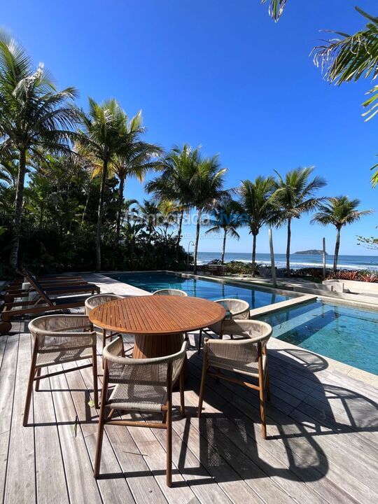 Casa para aluguel de temporada em São Sebastião (Praia da Baleia)