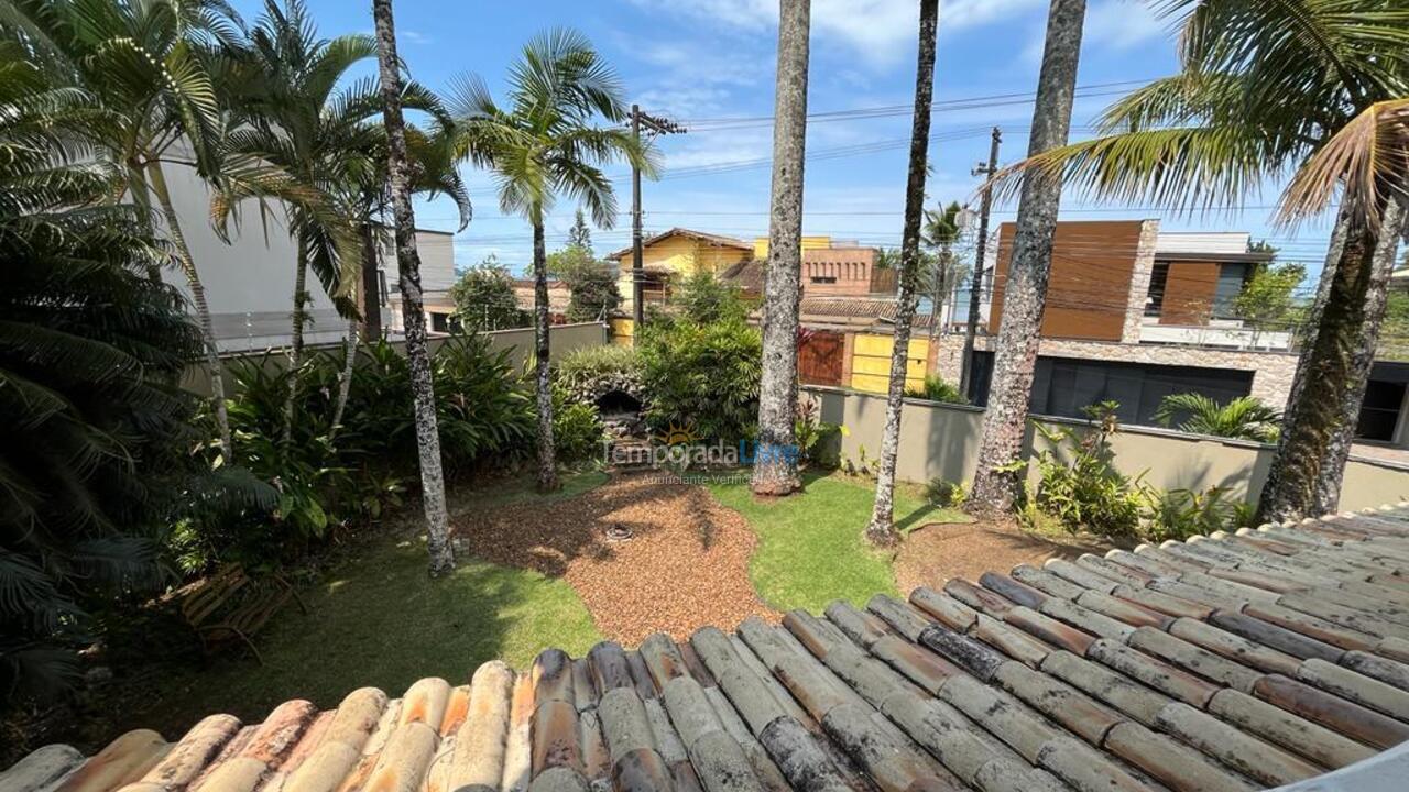 Casa para alquiler de vacaciones em São Sebastião (Juquehy)