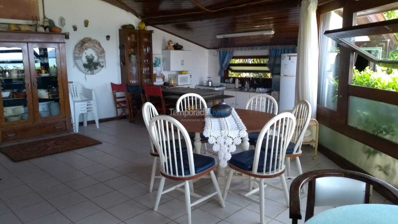 Casa para alquiler de vacaciones em Bombinhas (Praia de Bombas)