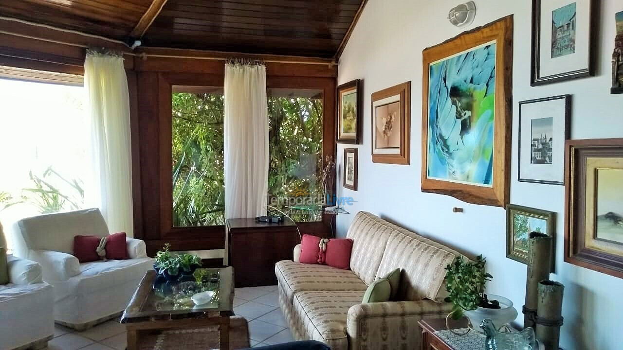 House for vacation rental in Bombinhas (Praia de Bombas)