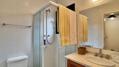 House in a condominium for rent on Baleia beach