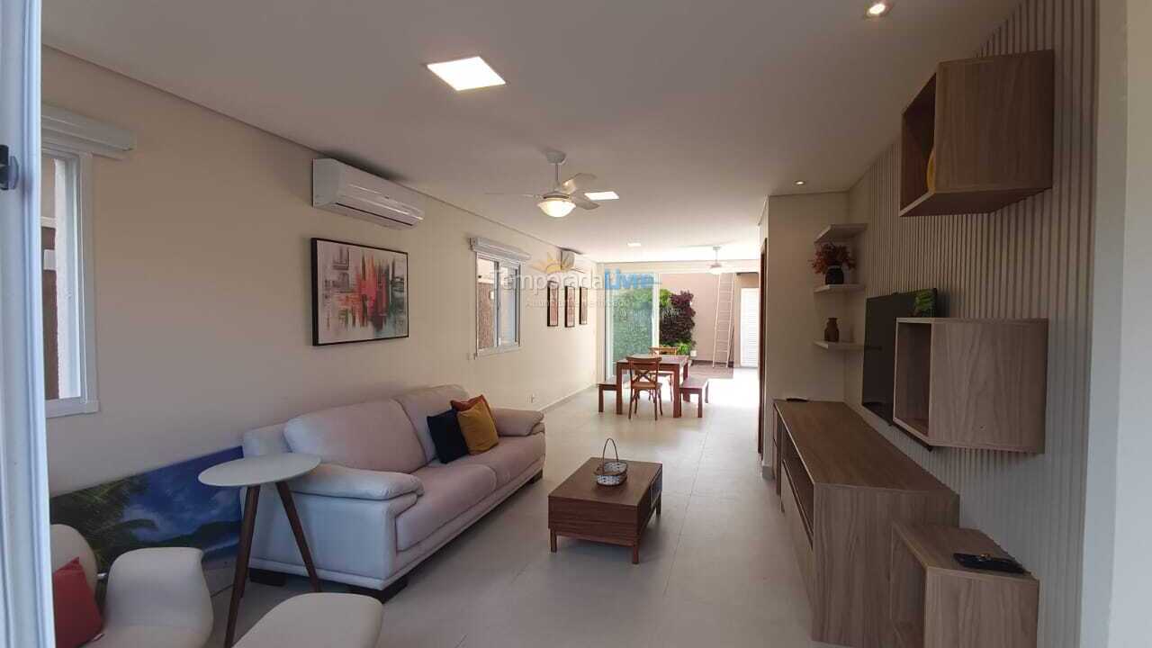 Casa para alquiler de vacaciones em São Sebastião (Juquehy)