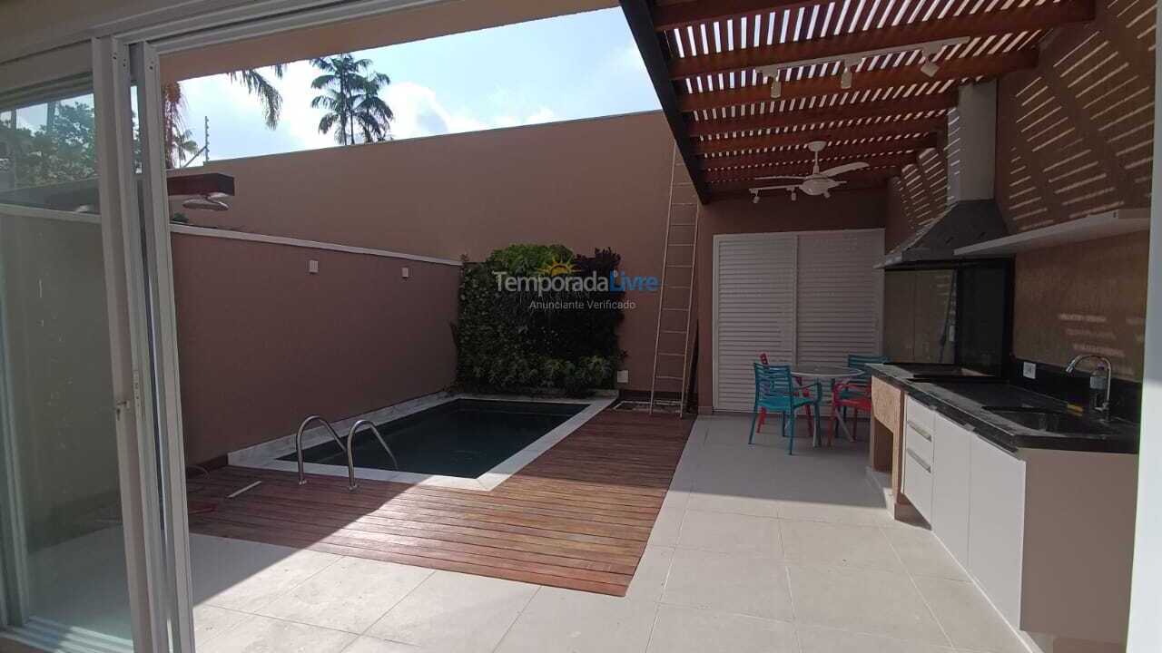 Casa para alquiler de vacaciones em São Sebastião (Juquehy)