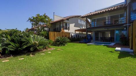 Hermosa Casa Frente al Mar en Barra do Una en Alquiler y Venta!