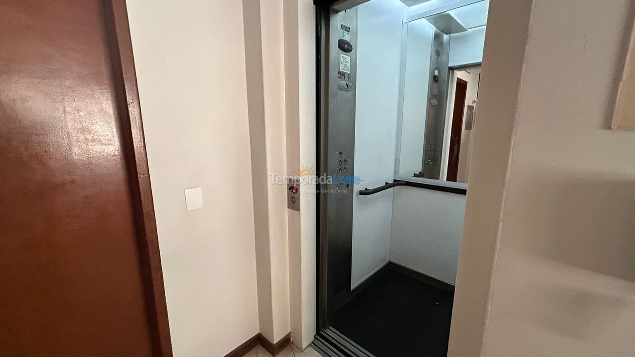 Apartamento para aluguel de temporada em Florianopolis (Canasvieiras)