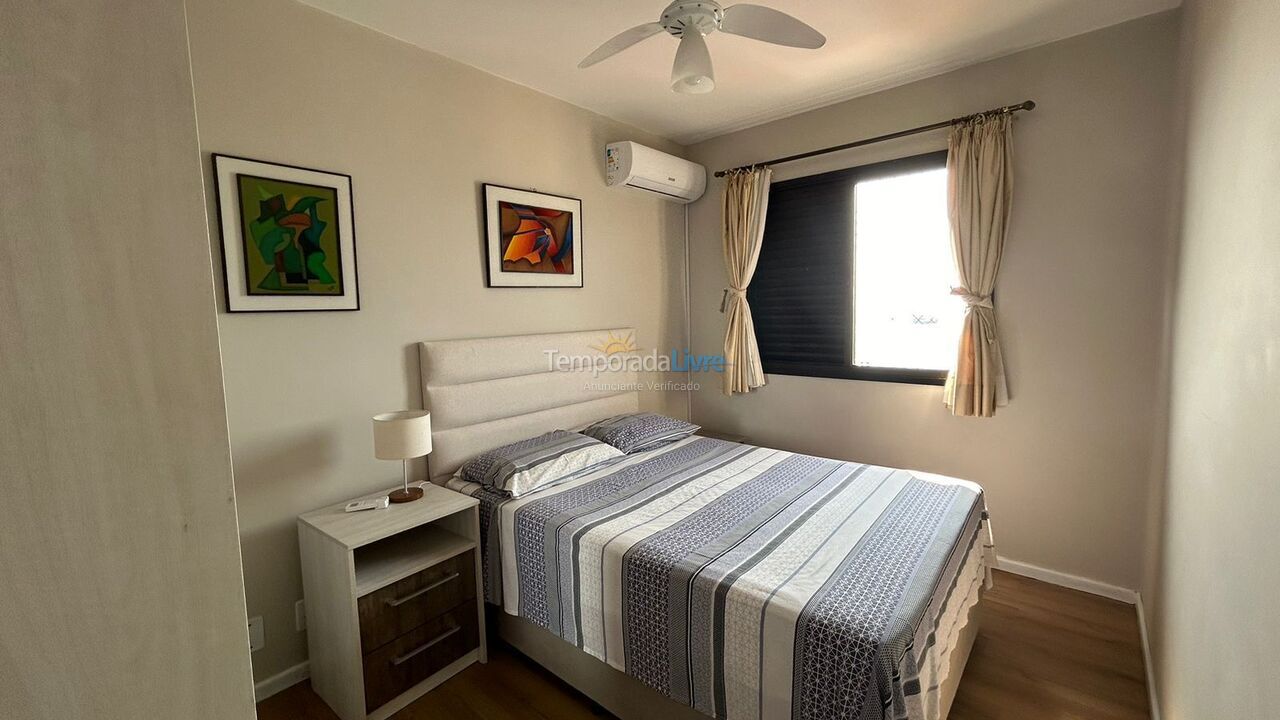 Apartamento para aluguel de temporada em Florianopolis (Canasvieiras)