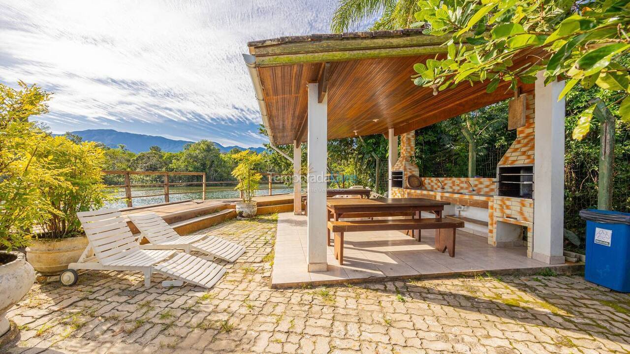 Casa para alquiler de vacaciones em São Sebastião (Barra do Una)